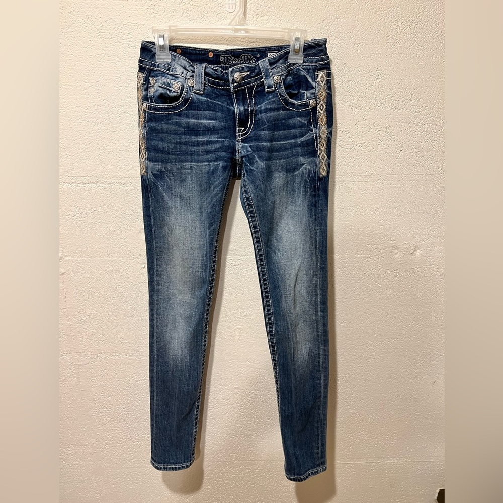 Miss Me jeans size 27